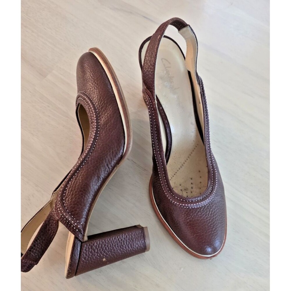 Clarks Women’s Rust Round Toe Block Heel Pumps Slip-On 9 M